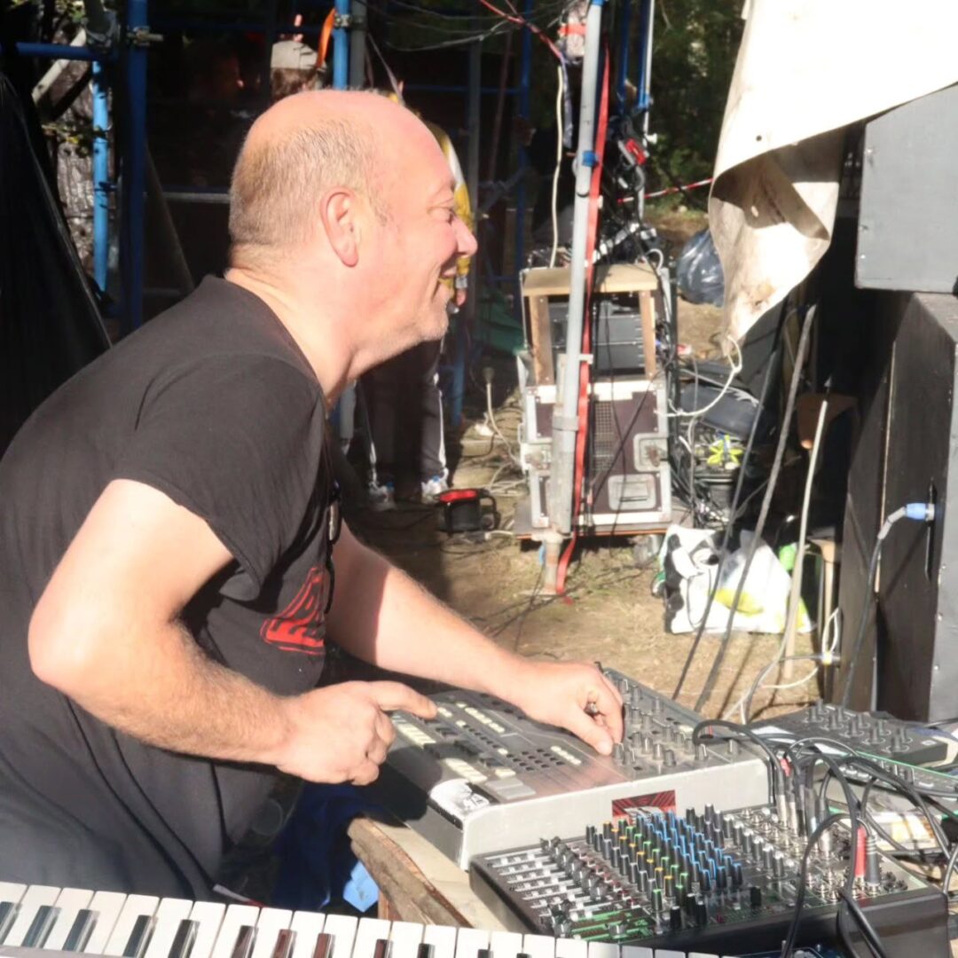 Karsher-La-voix-underground-Elektron-Libre-teknoboutik-02