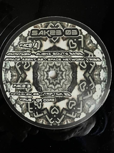Vinyl / Neuf Hardtek Tribe Freetekno - Sak23 03 Space Network Various 12", EP