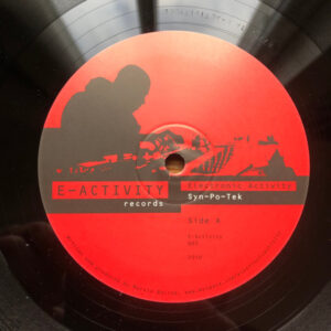 Vinyl / Neuf House Electro Minimal Techno Hardtechno Trance - E-Activity Records 002 Syn-Po-Tek Electronic Activity 12"